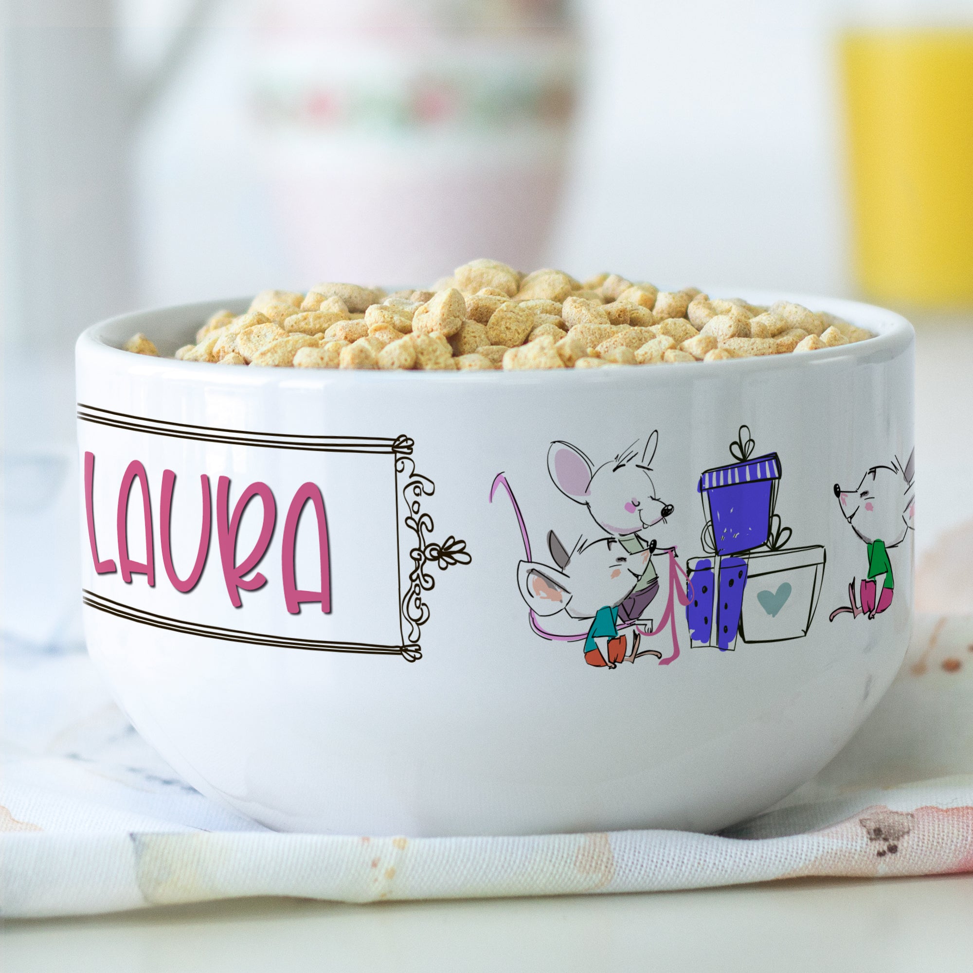 Müslischale mit niedlichen Mäusen