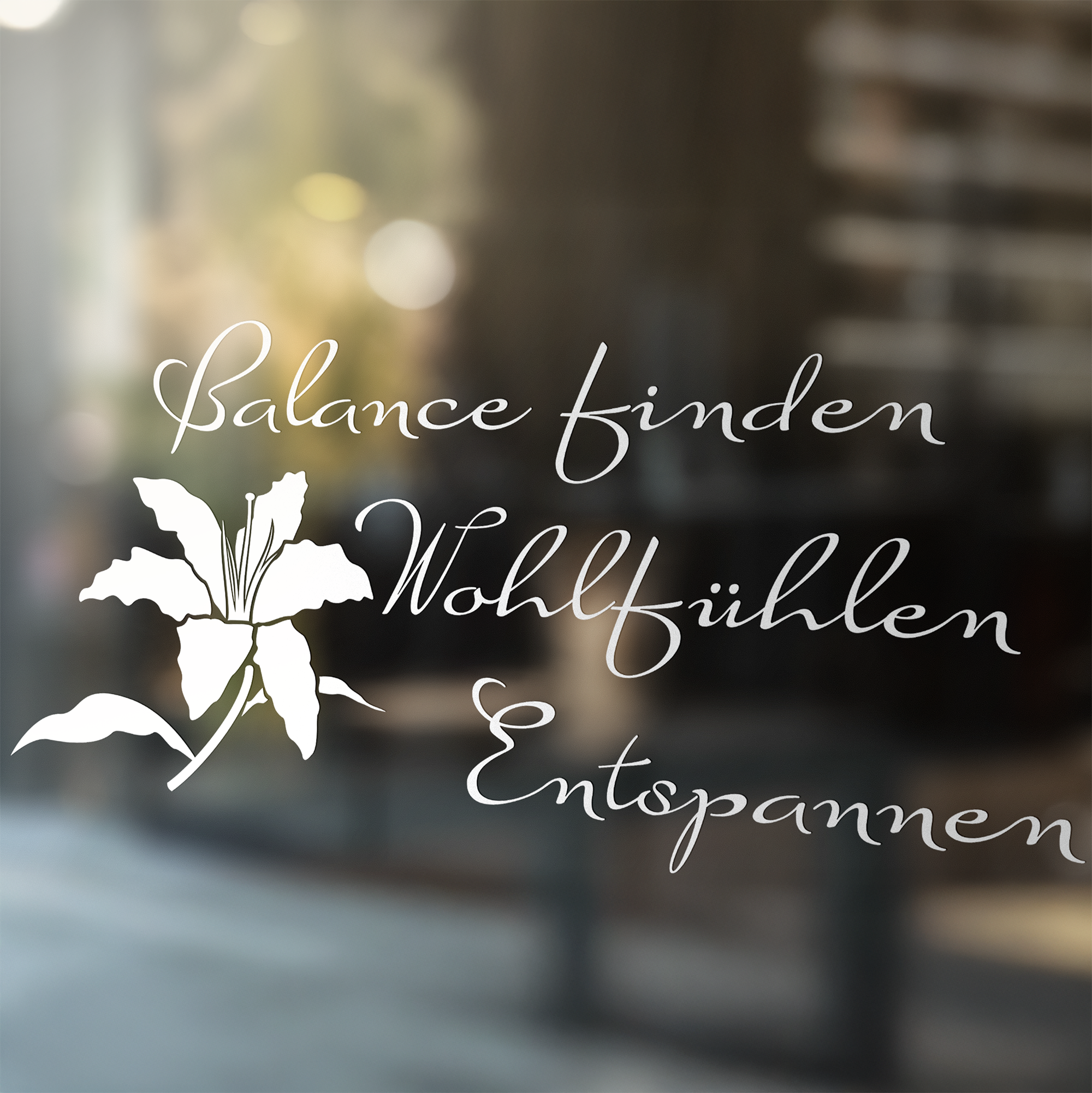 Fensterfolie mit Pflanzenmotiv - Entspannung für dein Bad