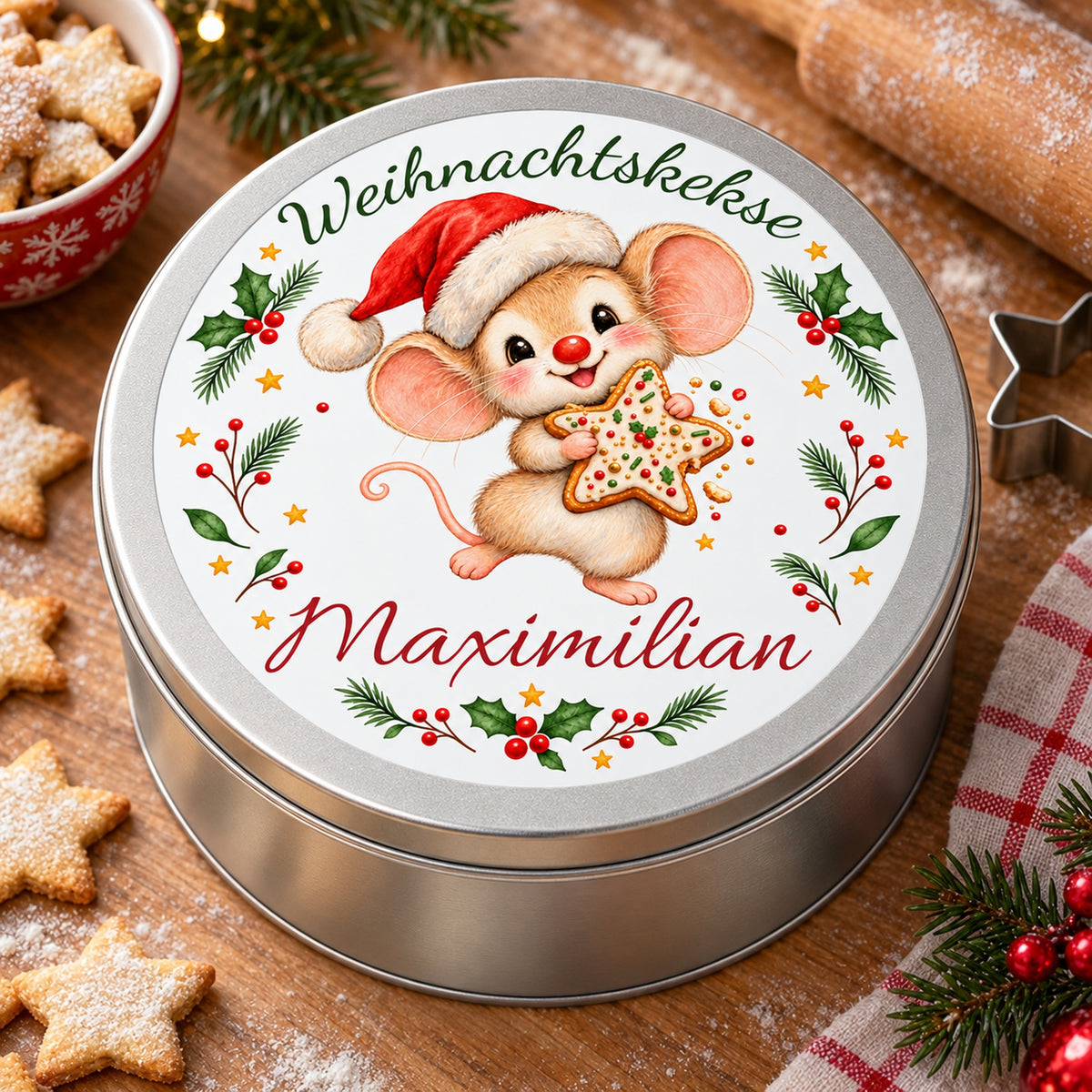 Keksdose Weihnachtsmaus Keksstern mit Wunschname in weihnachtlicher Umgebung