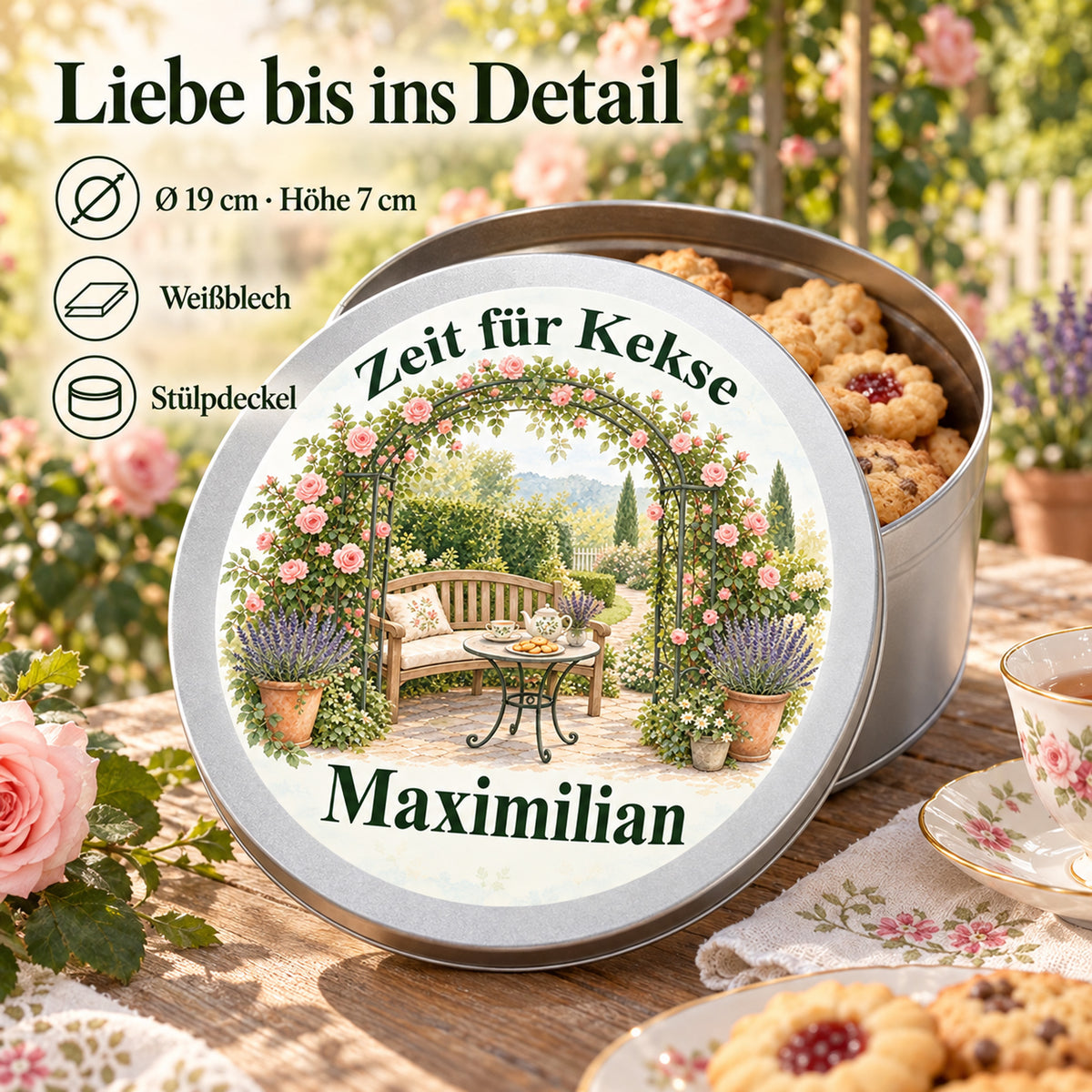 Keksdose mit Motiv Pause unter dem Rosenbogen und Angaben zu 19 cm Durchmesser, 7 cm Höhe, Weißblech und Stülpdeckel