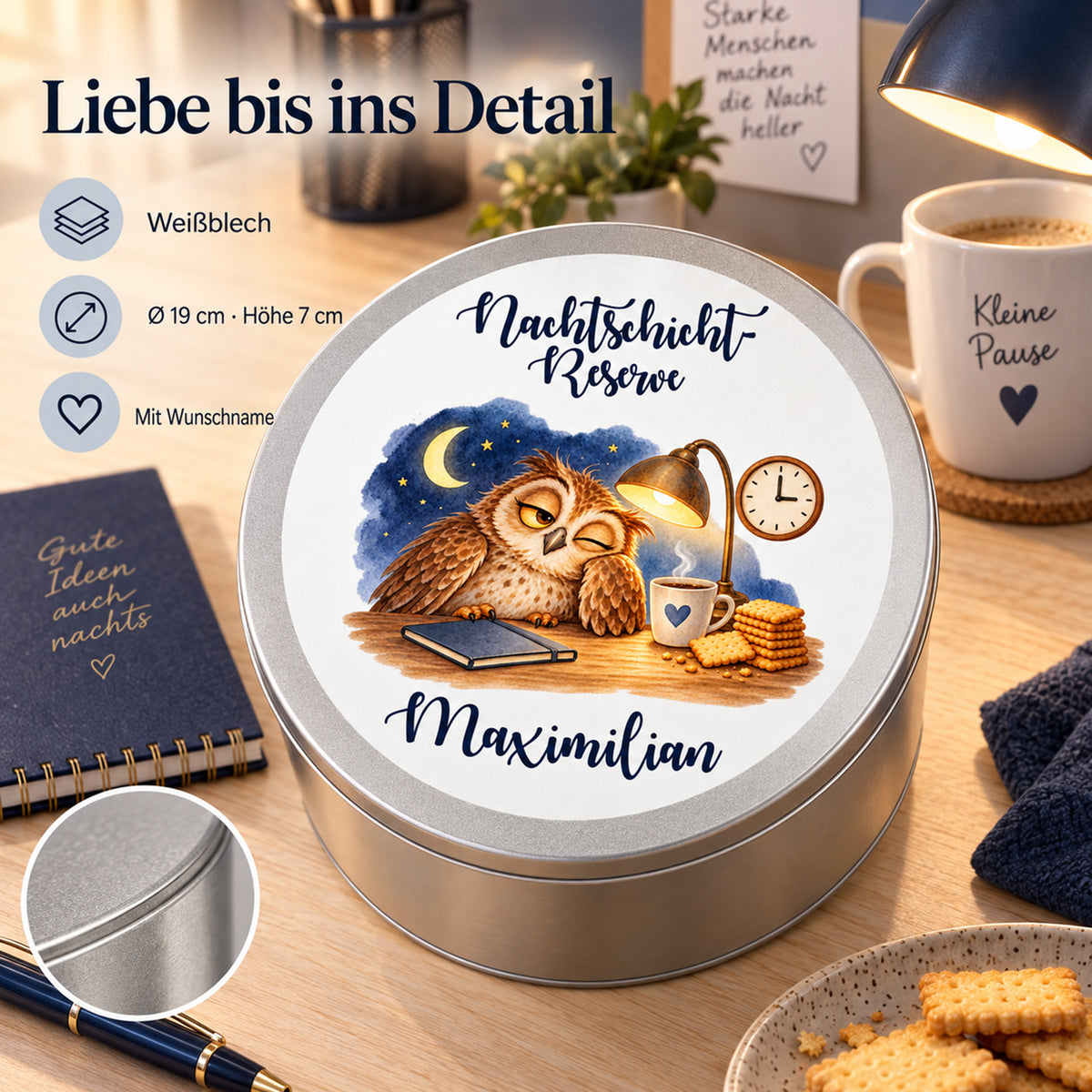 Keksdose Nachtschicht-Reserve – Licht an – Keks her: Produktdetails zu Weißblech, 19 cm Durchmesser, 7 cm Höhe und Wunschname