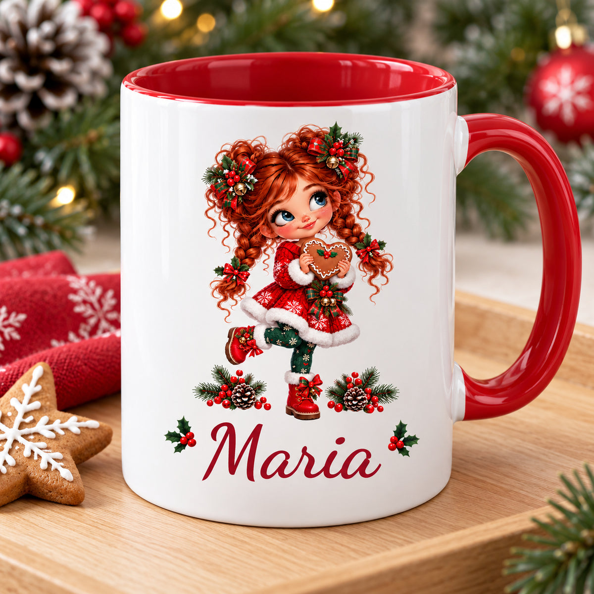 Schrägansicht der weißen Weihnachtstasse Lebkuchenherz mit Wunschname und rotem Innenraum.