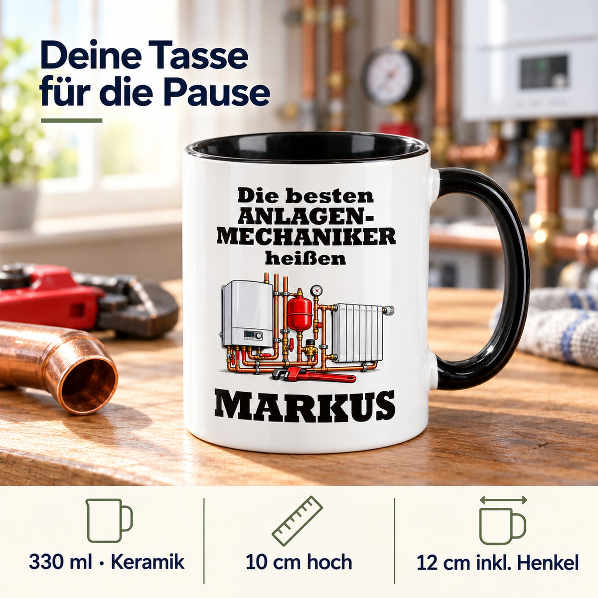 Produktdetails der Anlagenmechaniker-Tasse: Keramik, 330 ml, 10 cm hoch und 12 cm breit einschließlich Henkel.