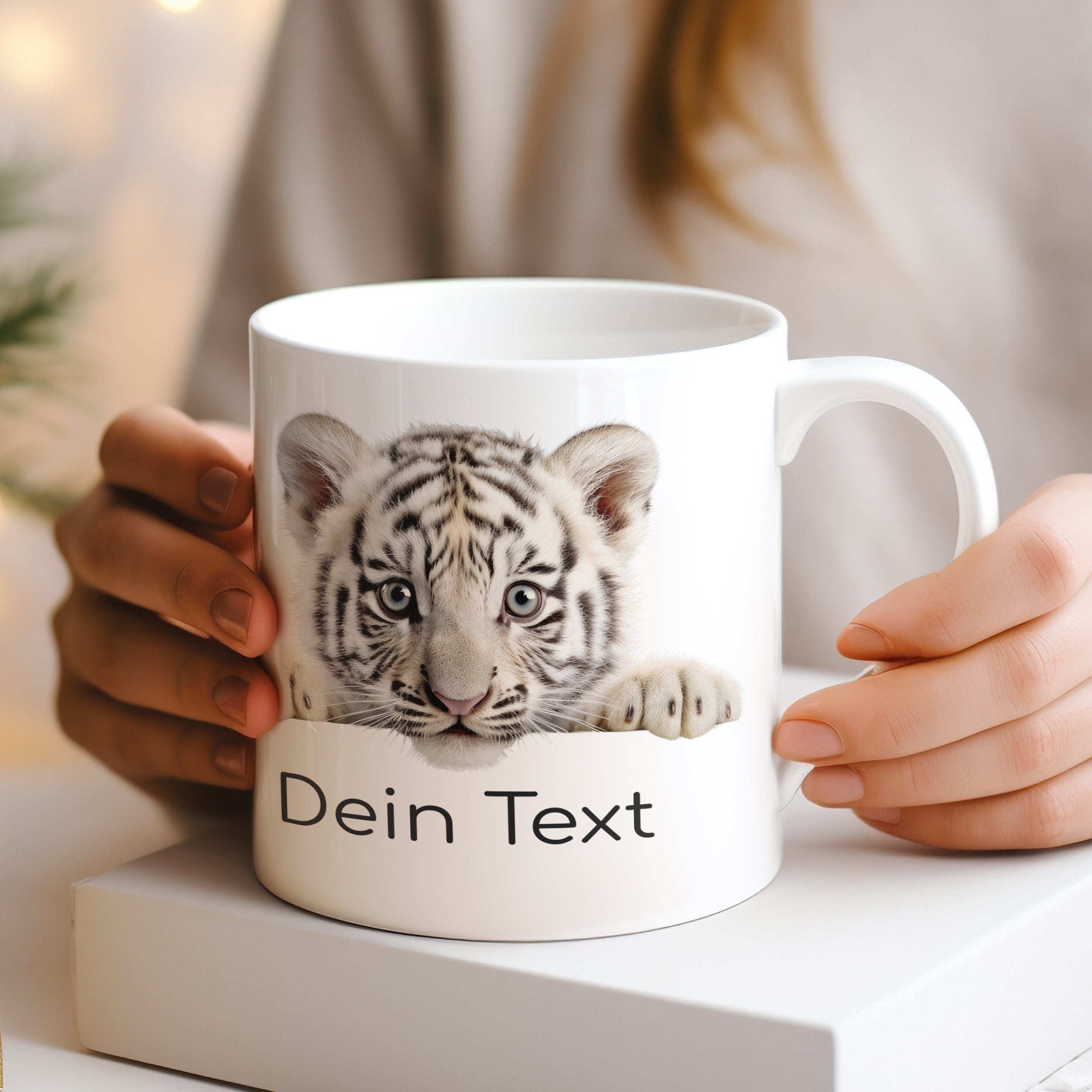 Tasse mit weißem Tiger