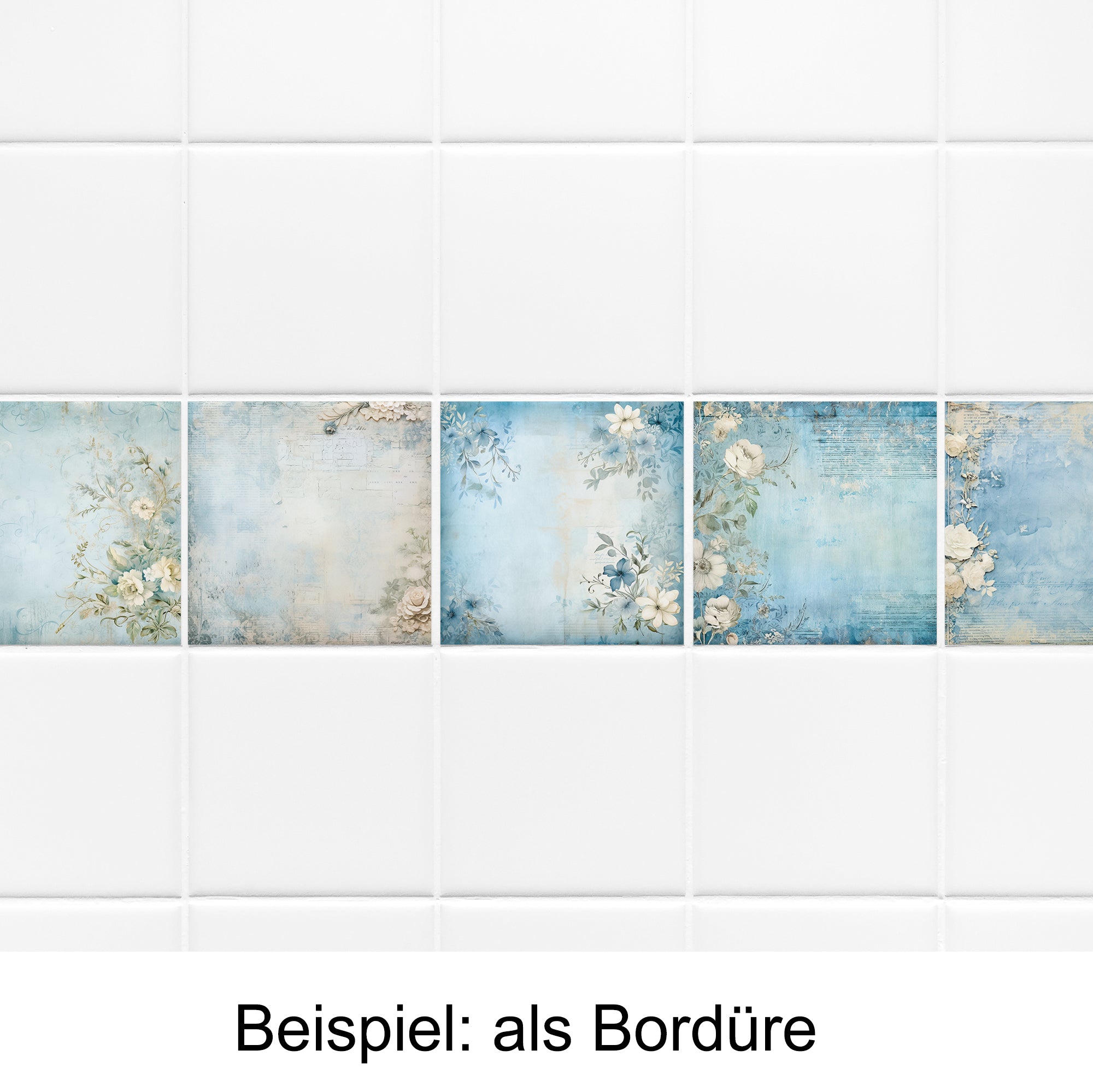 Fliesenbordüre in sanften Blau- und Cremetönen mit floralen Motiven.