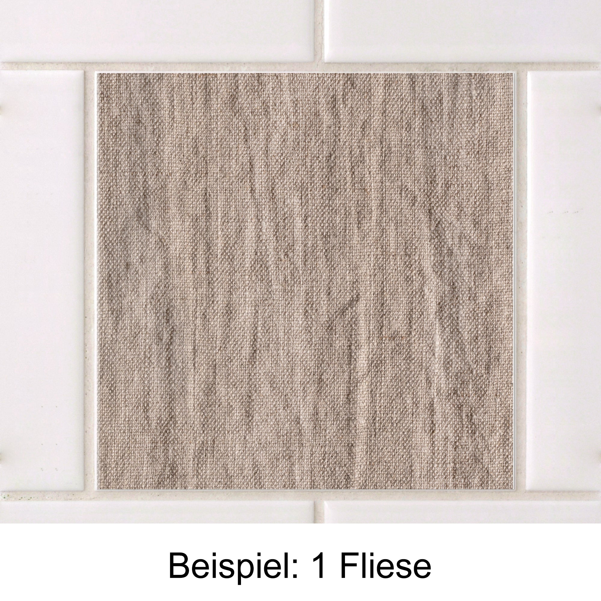 Beige Fliese mit strukturierter Oberfläche.