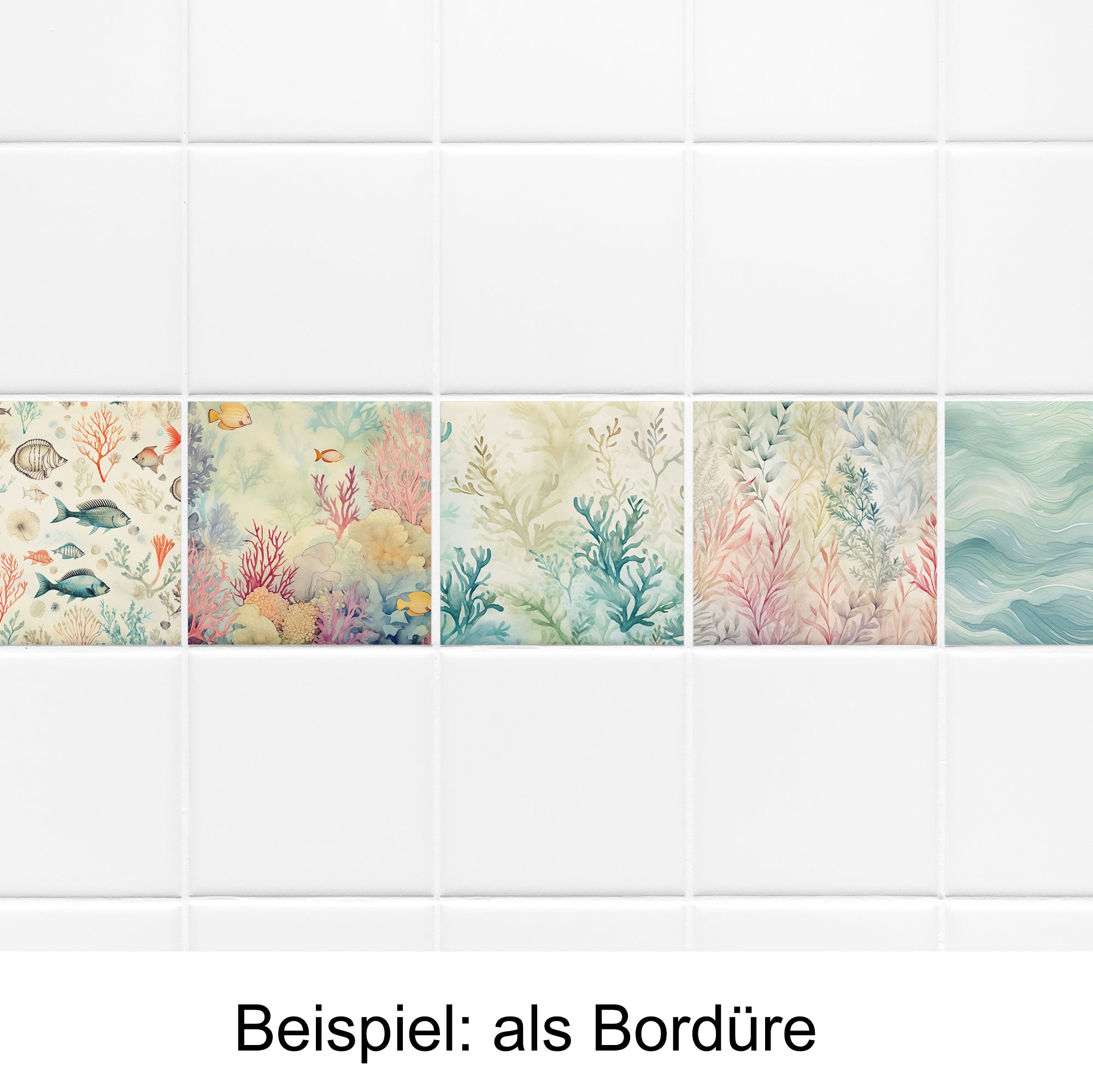Bunte Fliesenbordüre mit Meeresmotiven und Korallen.