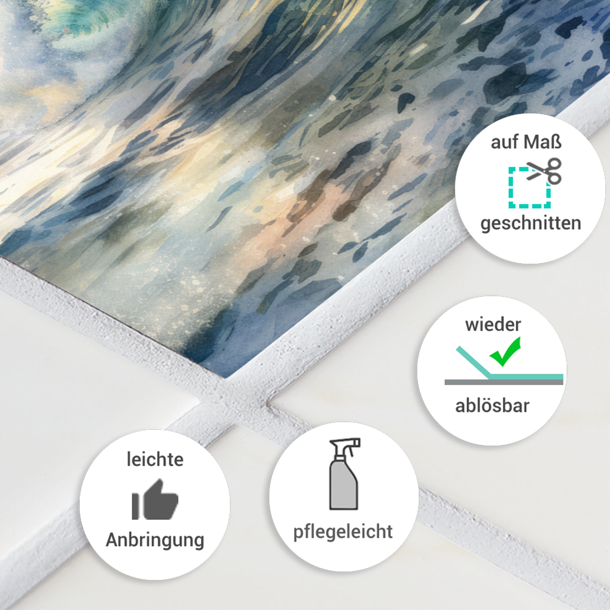 Wasserfarbdruck in Blau- und Grautönen, pflegeleicht und ablösbar.