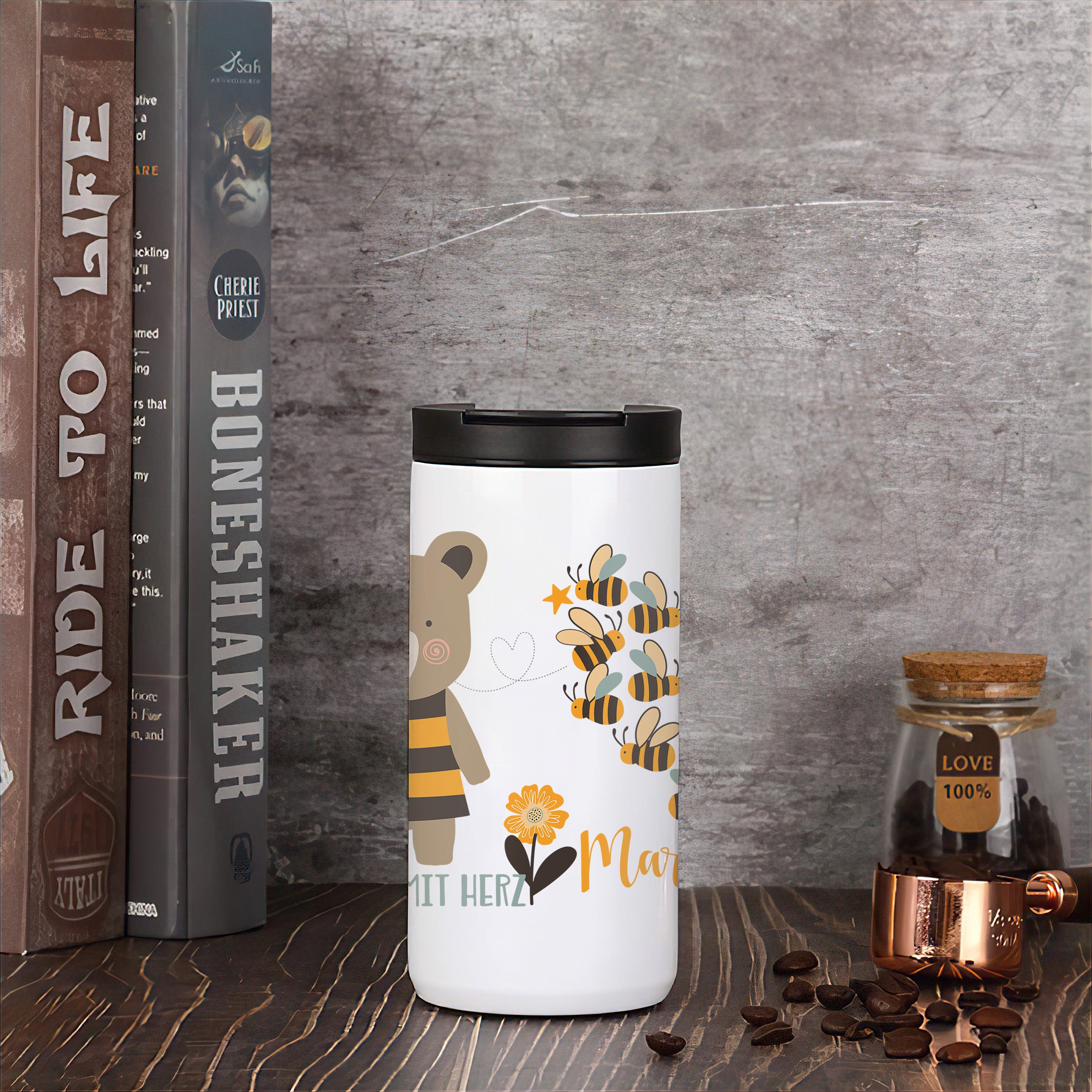 Kaffeebecher mit Herz und Bienenliebe