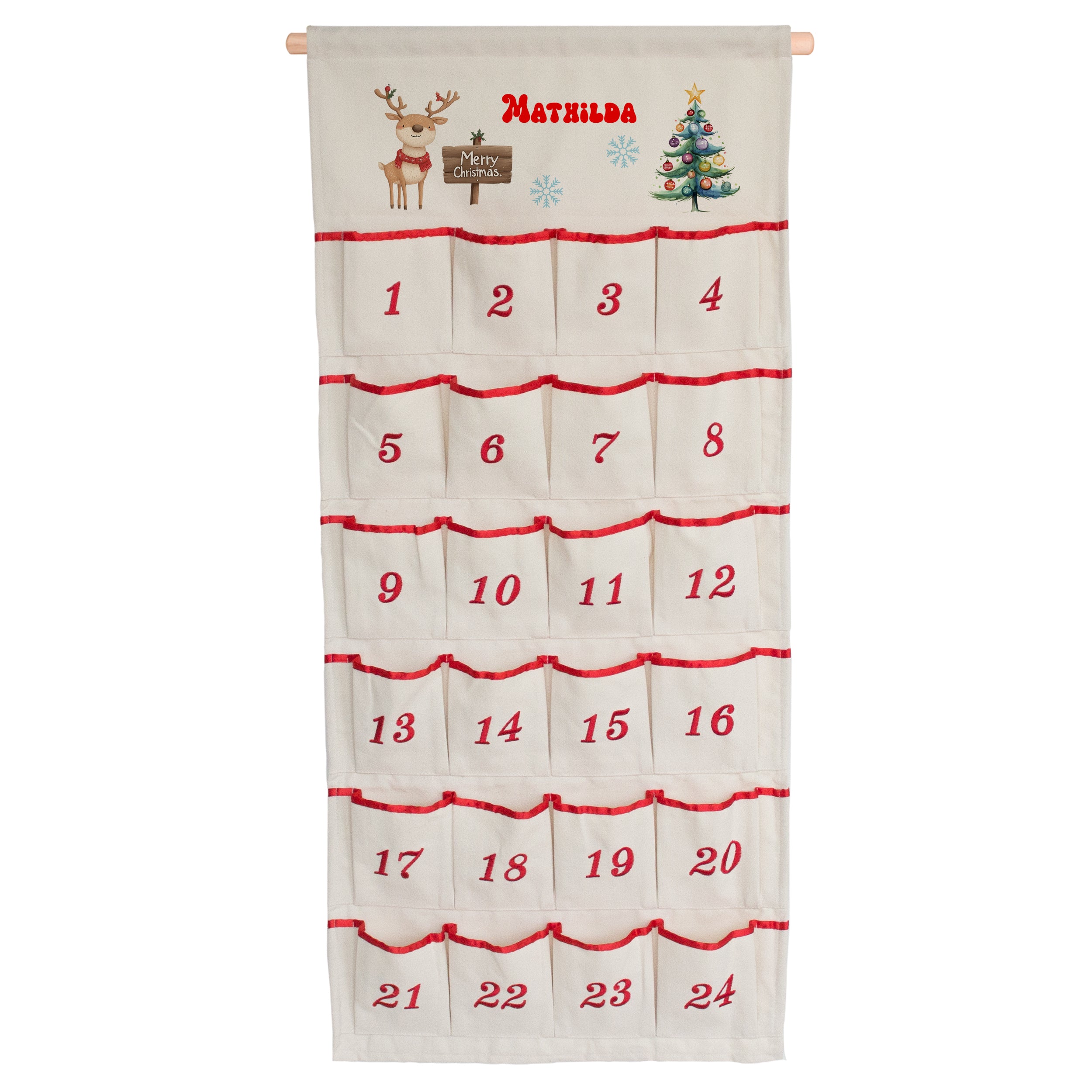 Adventskalender aus Stoff, beige mit roten Details und Weihnachtsmotiven.