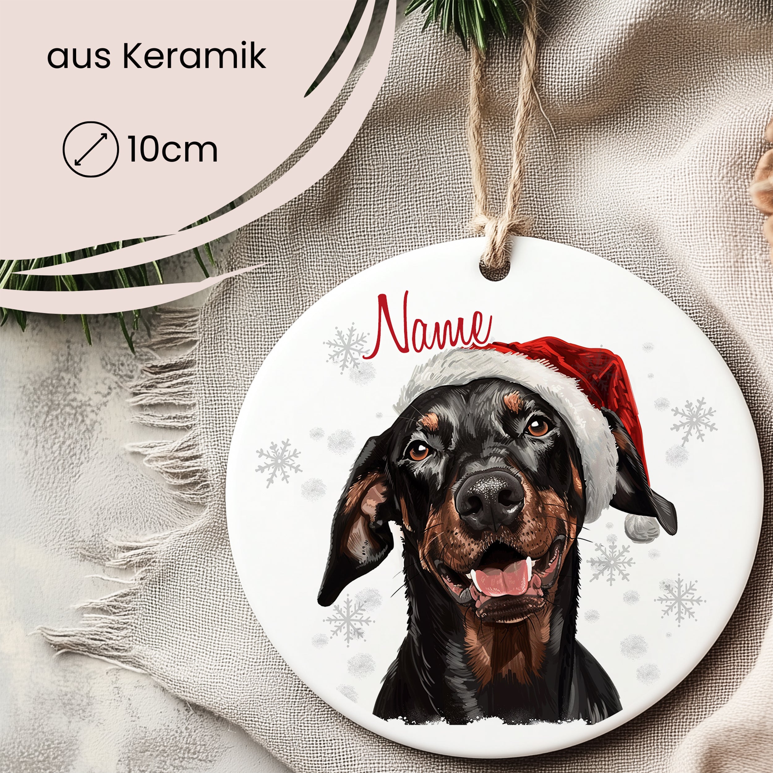 Keramikplatte mit Hund, rotem Weihnachtsmann-Hut, personalisierbar.