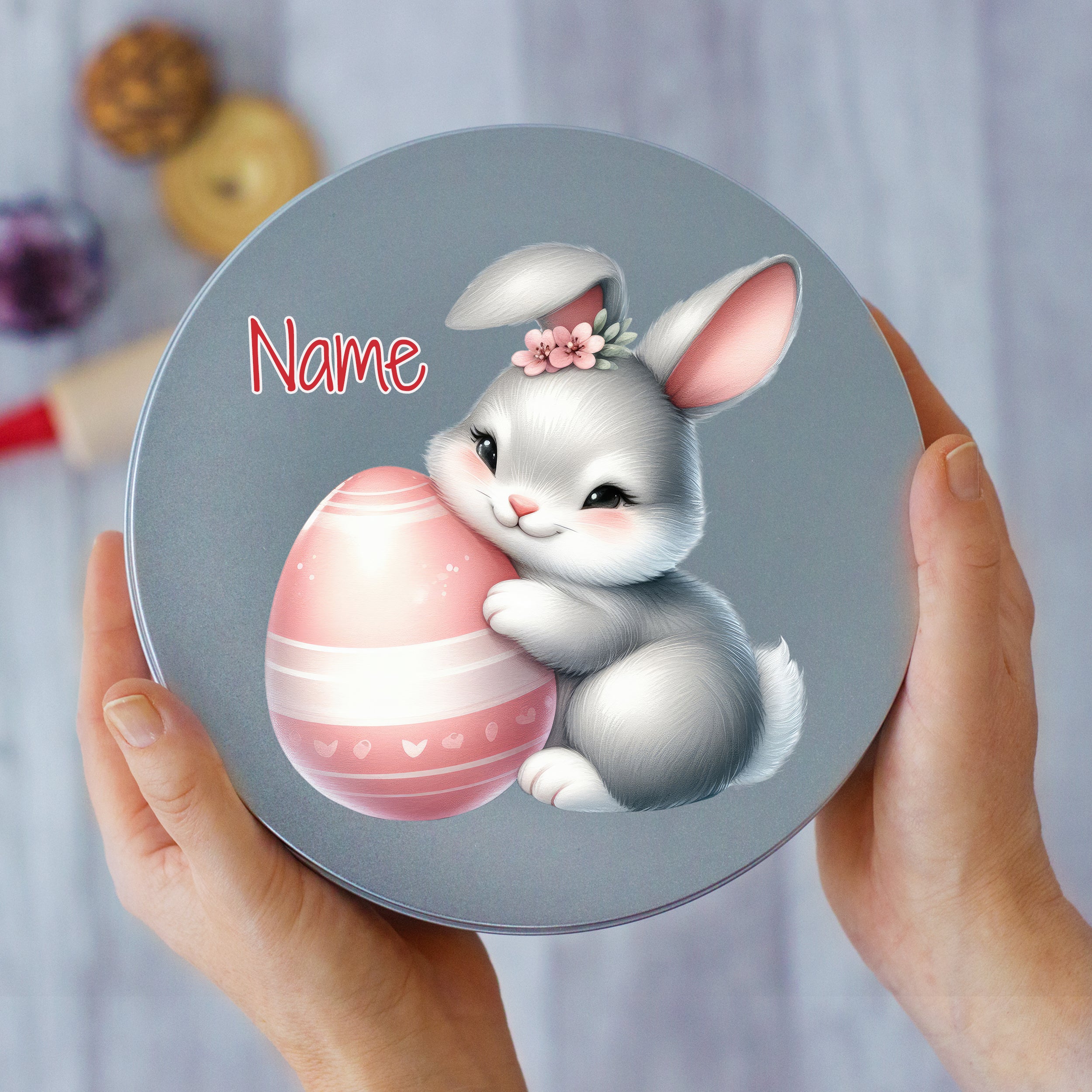 Keksdose mit niedlichem Hasenmotiv