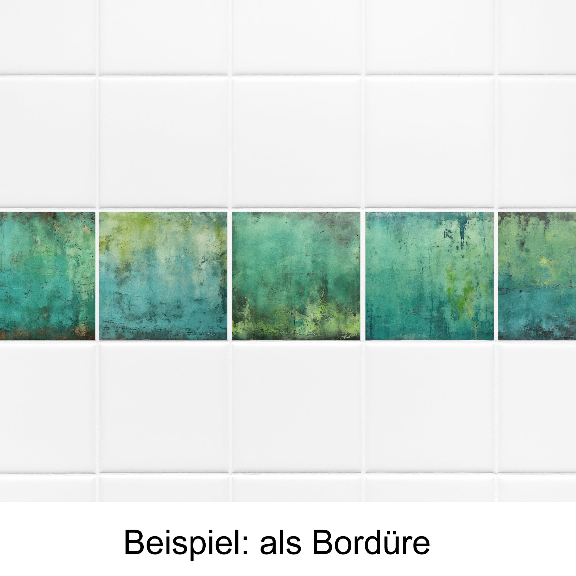 Grüne Fliesenbordüre mit strukturiertem, farbverlaufendem Design.