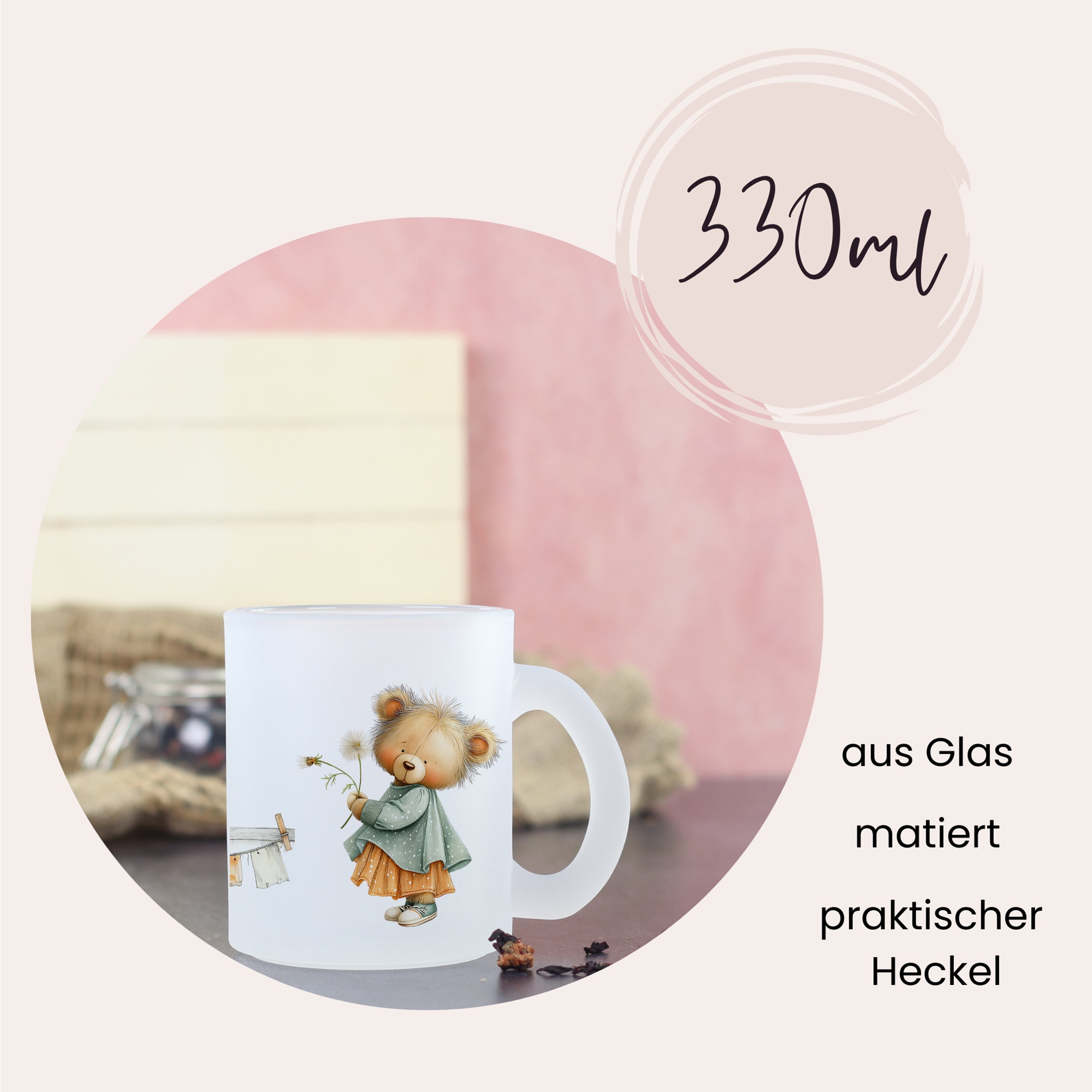 Glastasse mit süßem Bärenmotiv