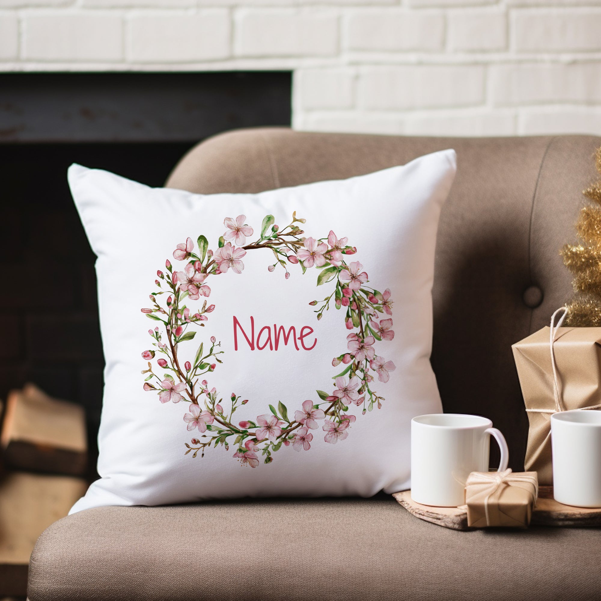 Kissenbezug mit Blumenkranz