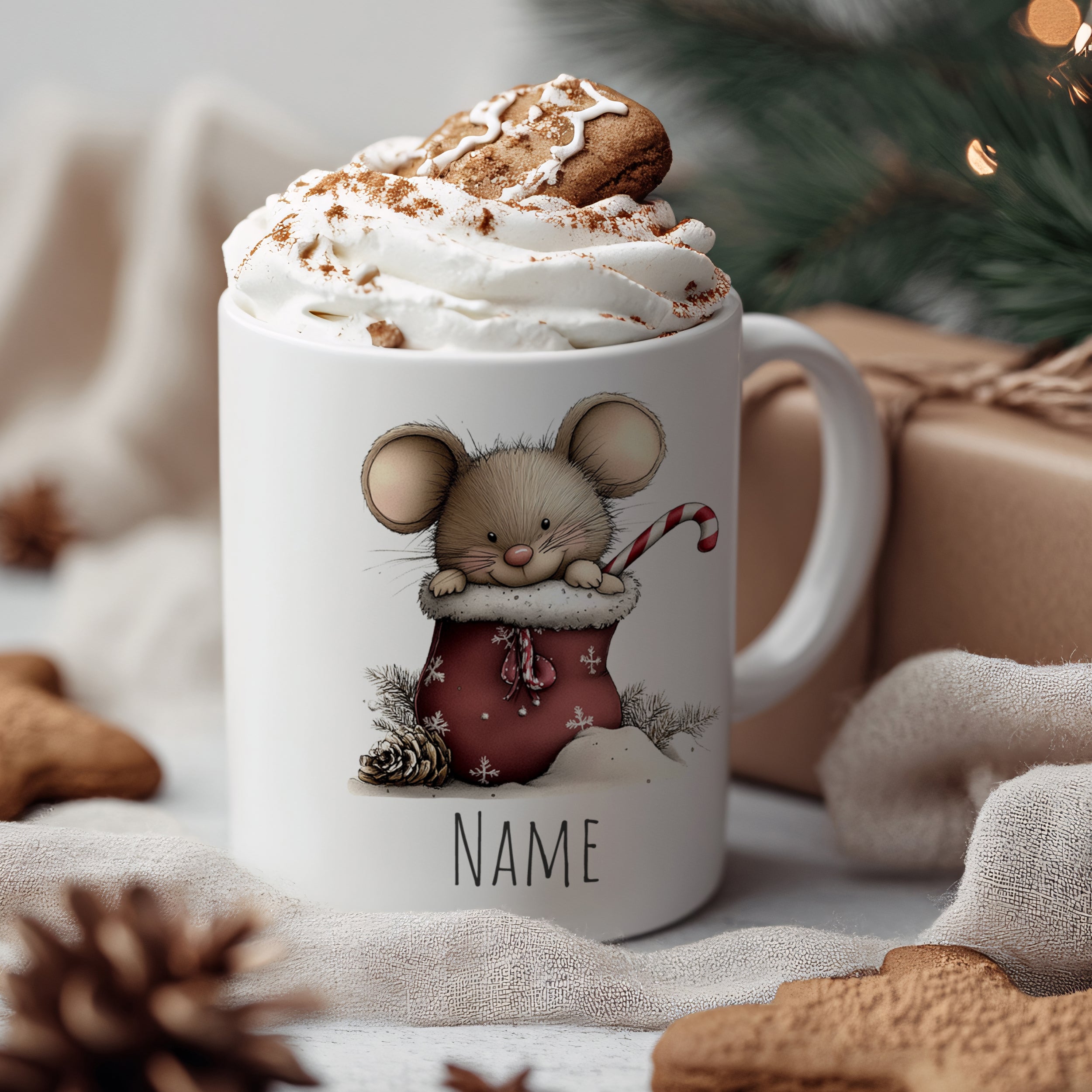 Tasse mit süßer Maus