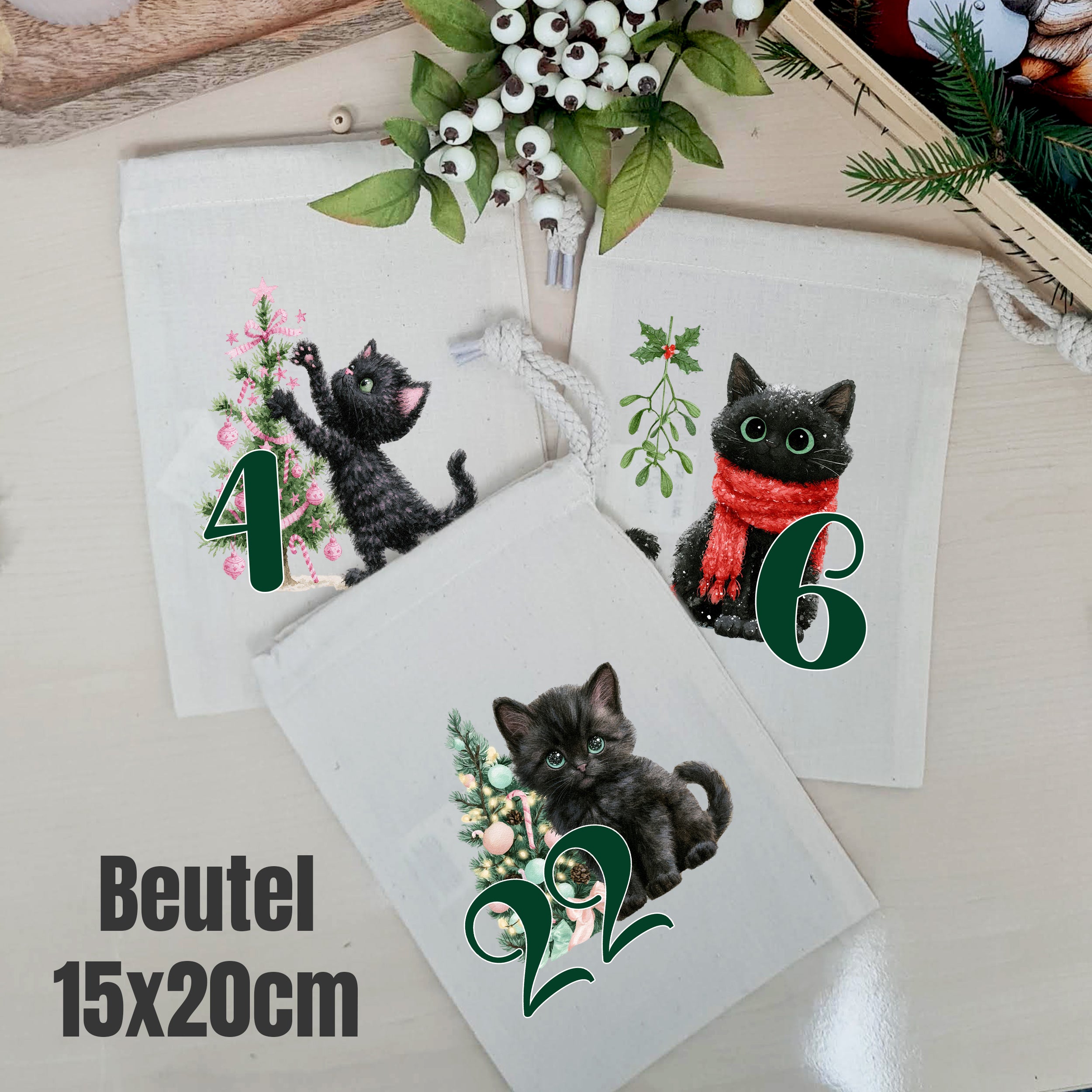Naturfarbene Adventskalender-Beutel 15 × 20 cm mit schwarzen Weihnachtskatzen