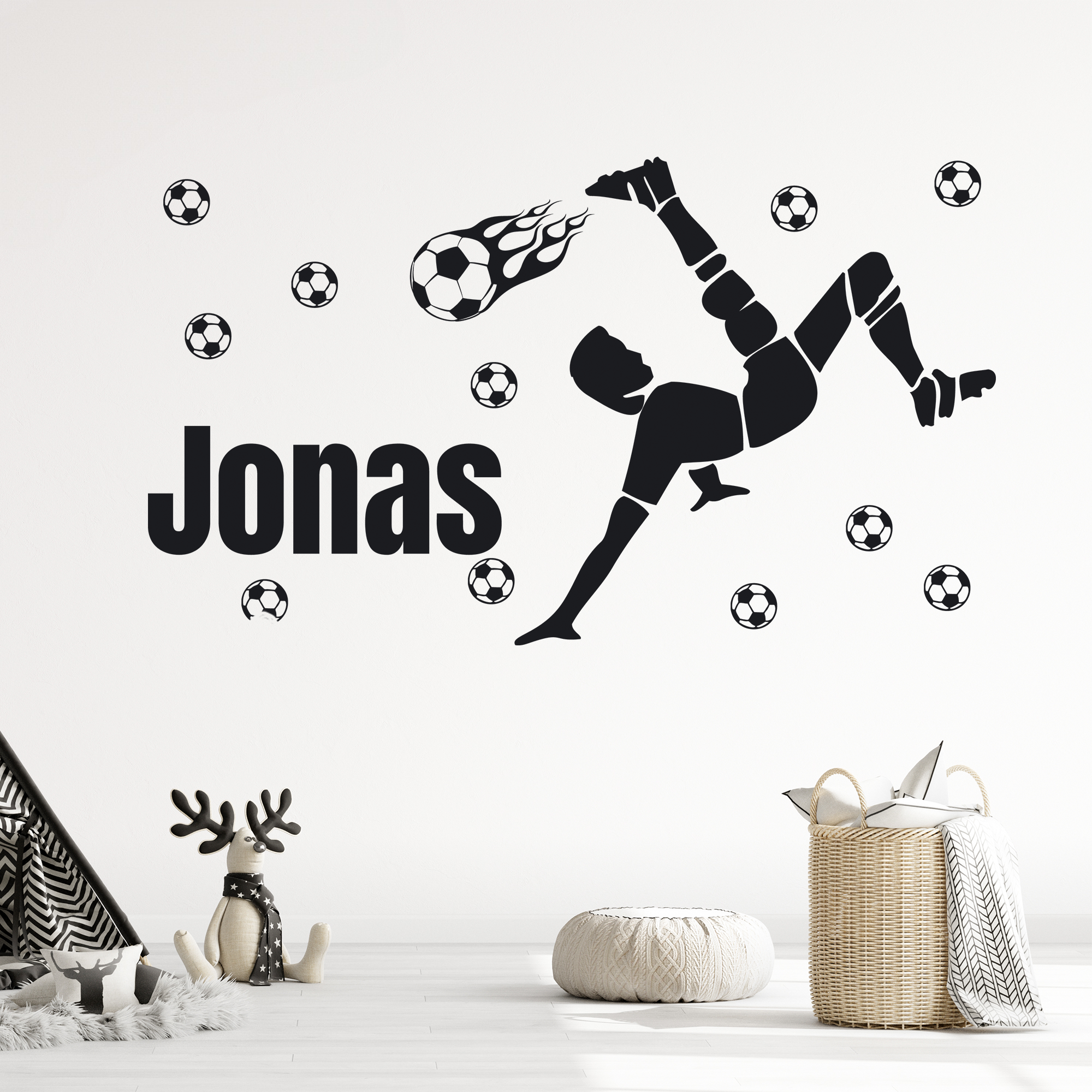 Wandtattoo Fußballer mit Wunschnamen & Bällen