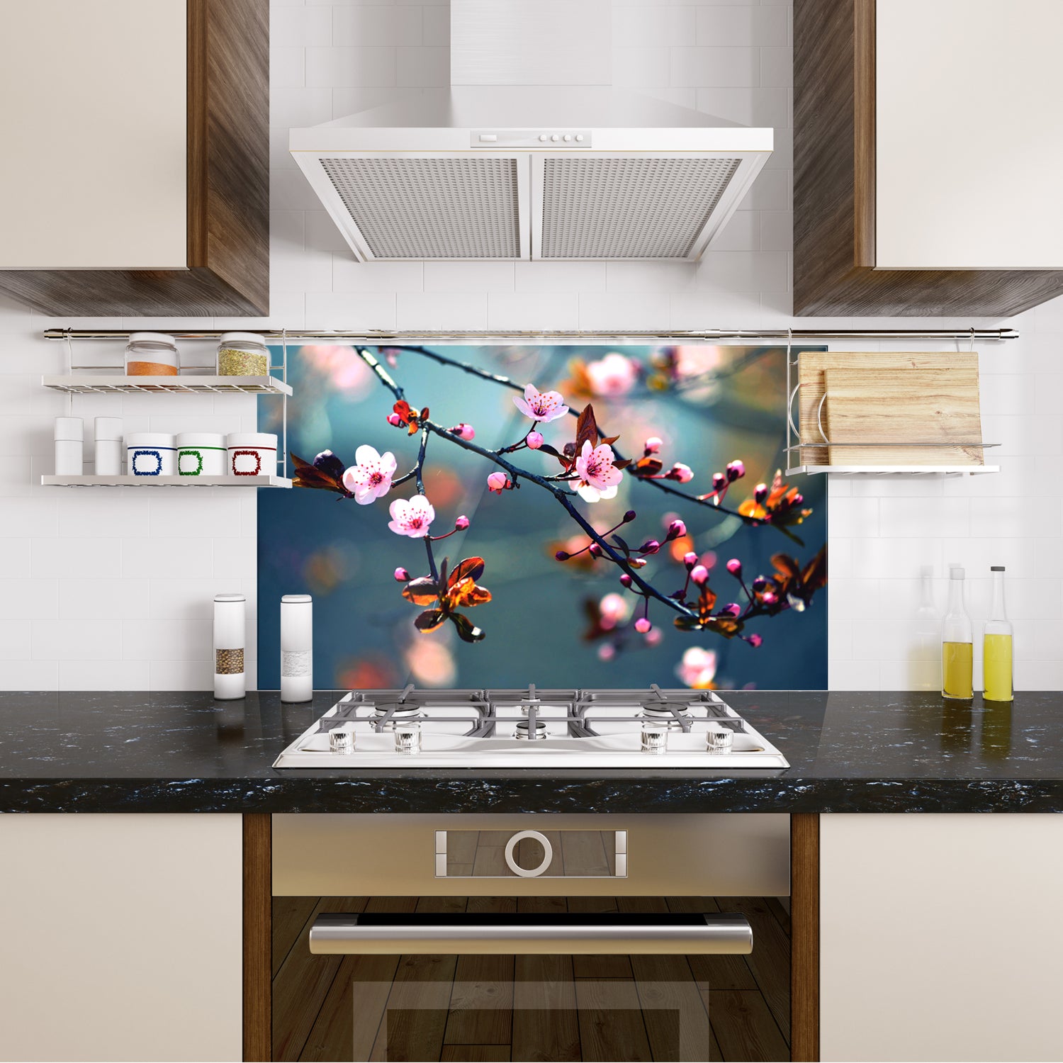Küchenrückwand mit blühenden Kirschblüten in sanften Farben.