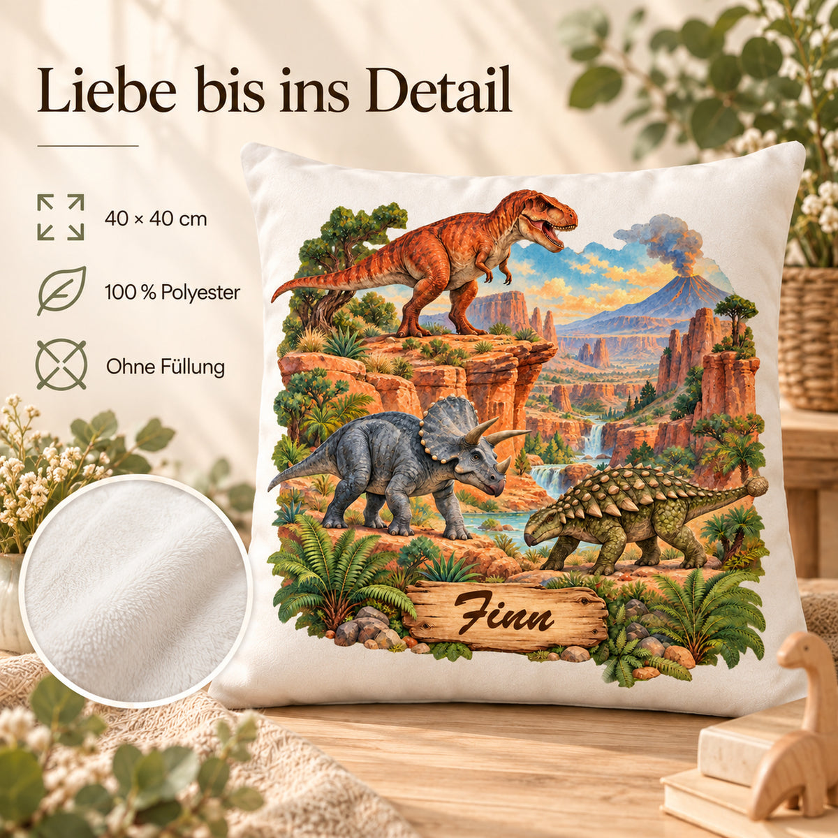 Dinosaurier-Kissenbezug Canyon-Abenteuer, 40 × 40 cm, mit Beispielname Finn – Eigenschaften.