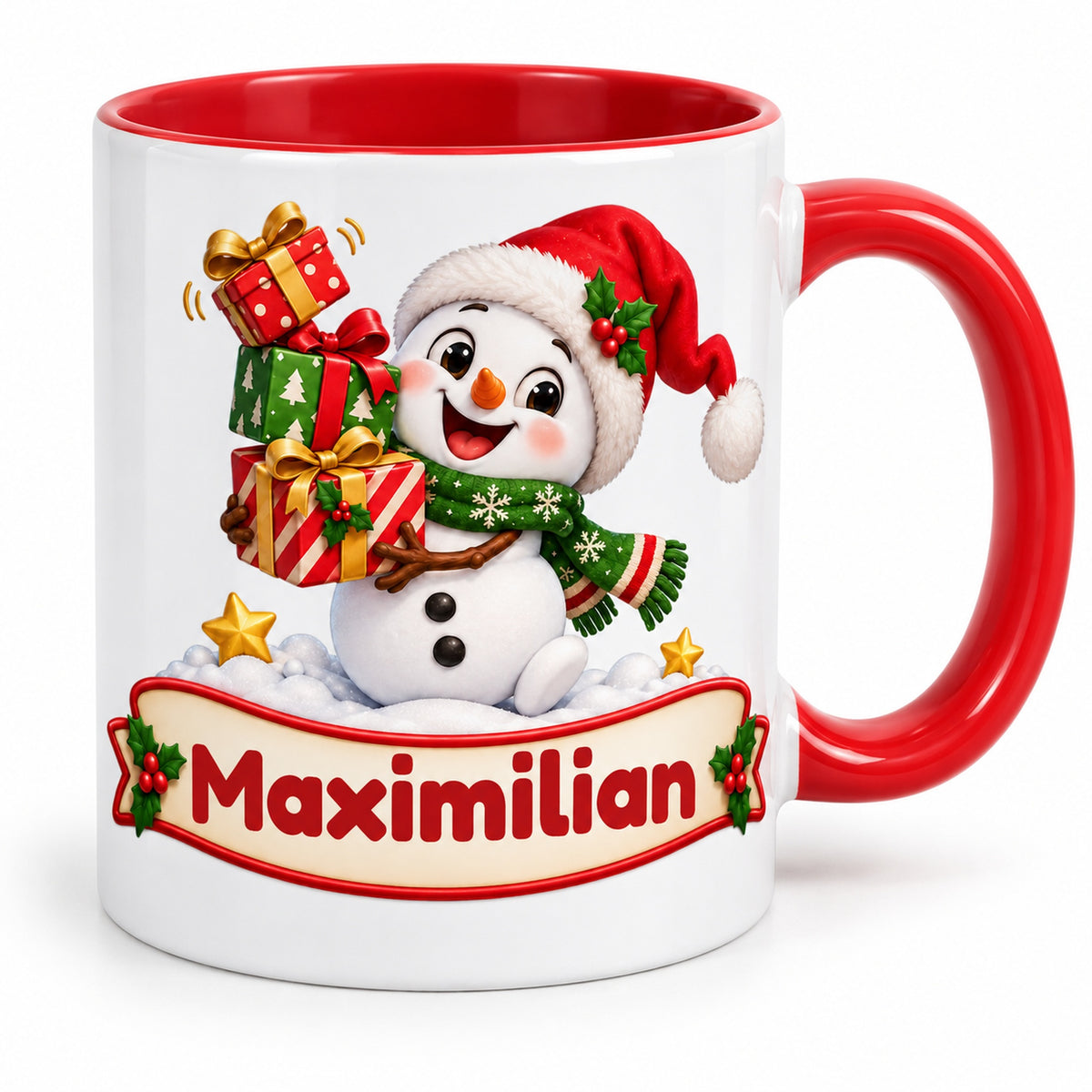 Personalisierte Weihnachtstasse Schneemann mit schiefer Mütze, außen weiß mit rotem Henkel und roter Innenseite – Produktfoto vor weißem Hintergrund.