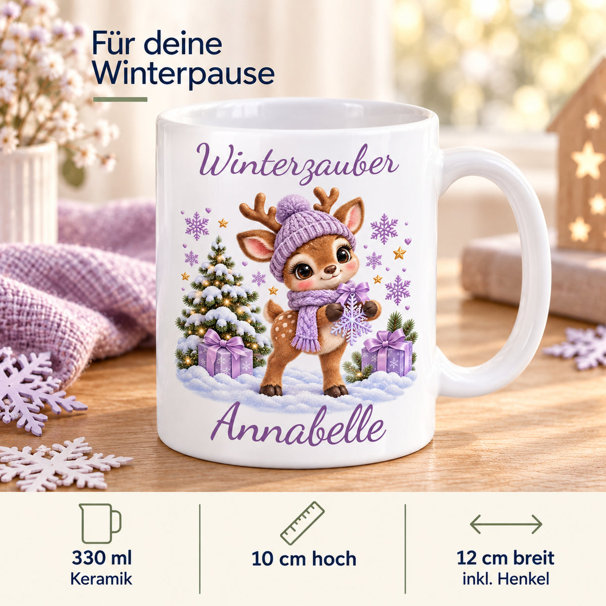 Tasse Rentier mit Namen – Mit Schneeflocke Flieder – Produktansicht 4, Beispielname Annabelle