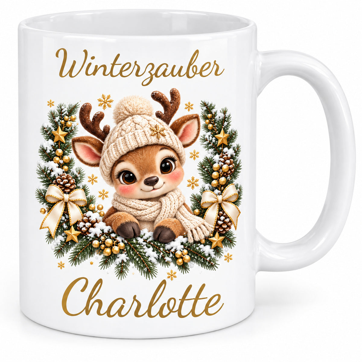 Tasse Rentier mit Namen – Im Winterkranz Creme/Gold – Produktansicht 3, Beispielname Charlotte