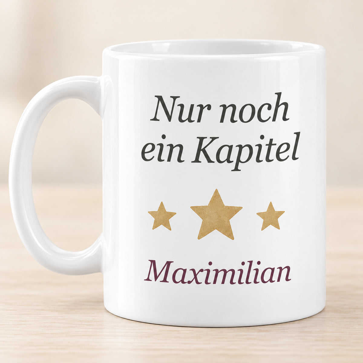 Lesetasse mit Name – Die aufmerksame Leserin, Katze & Bücher, 330 ml – Bild 2