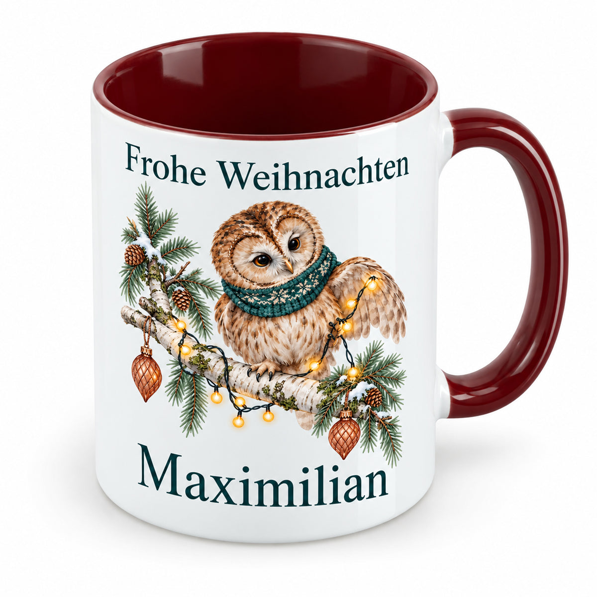 Eule – Dreiviertelansicht der personalisierten Weihnachtstasse