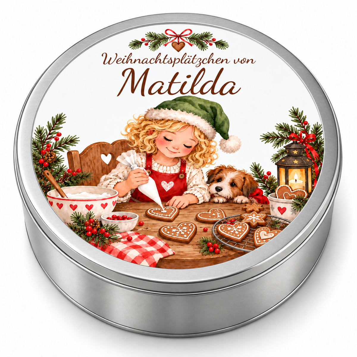 Runde personalisierte Keksdose mit Weihnachtsbäckerin beim Verzieren von Herzplätzchen und kleinem Hund.