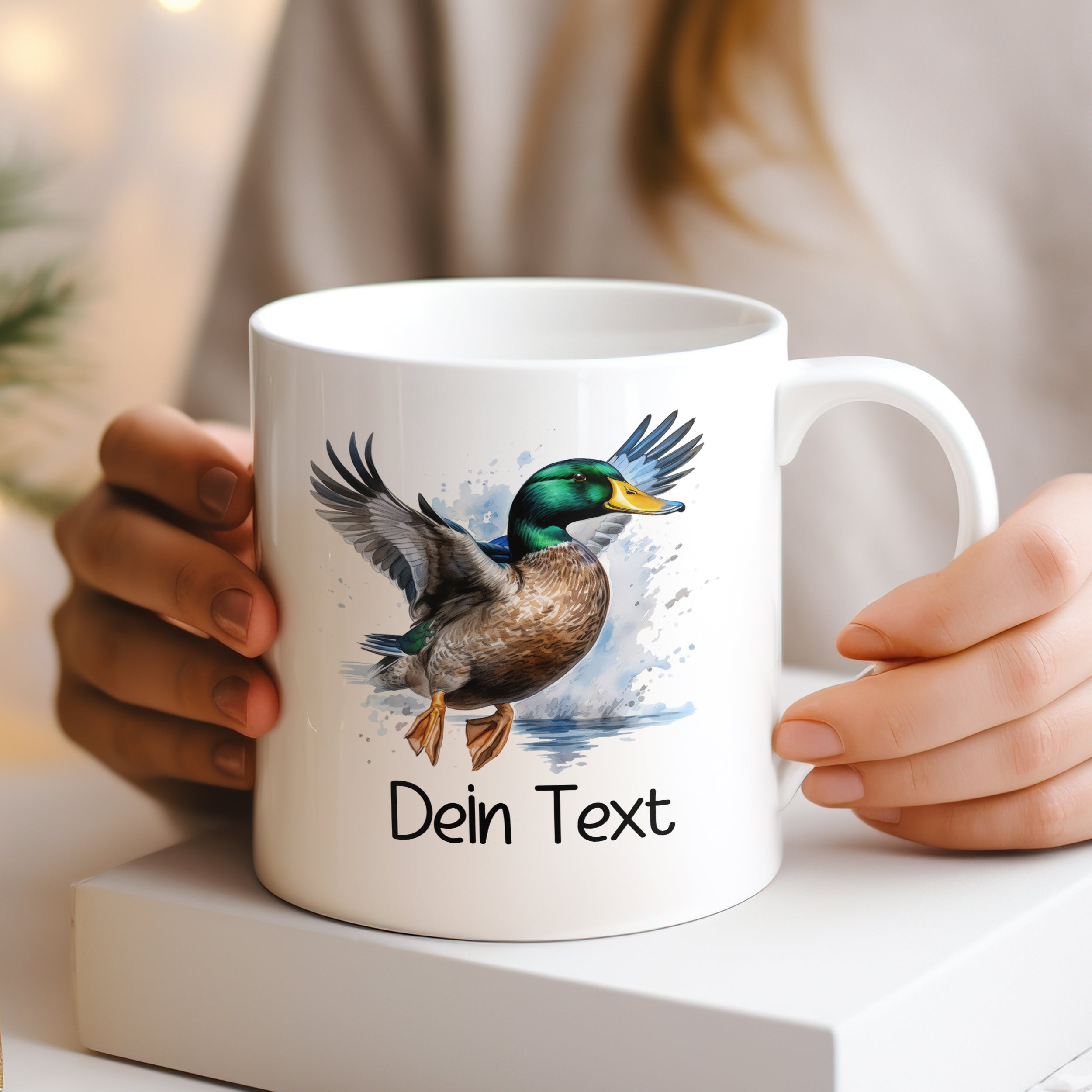 Tasse mit fliegender Ente