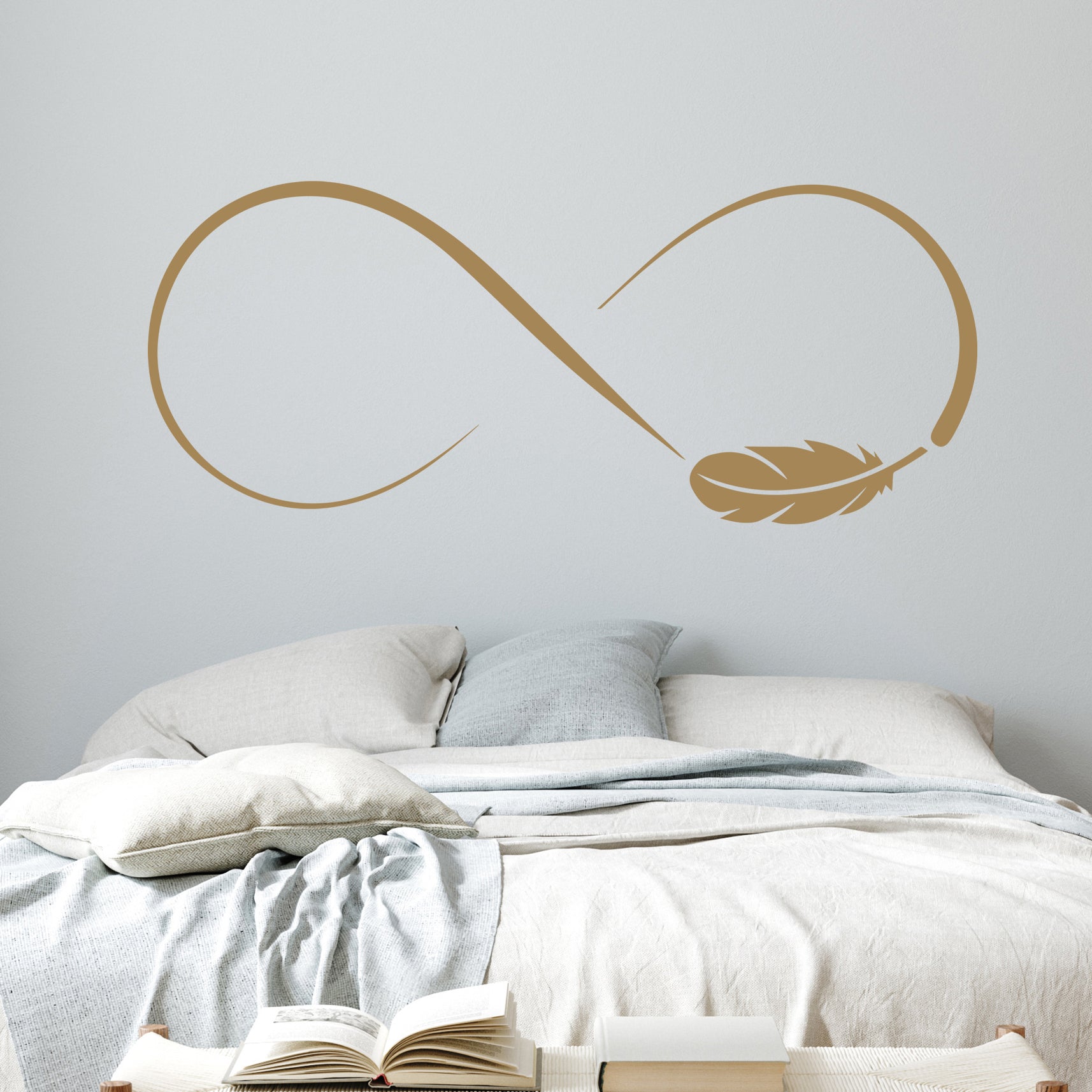 Wandtattoo Unendlichkeit mit Feder