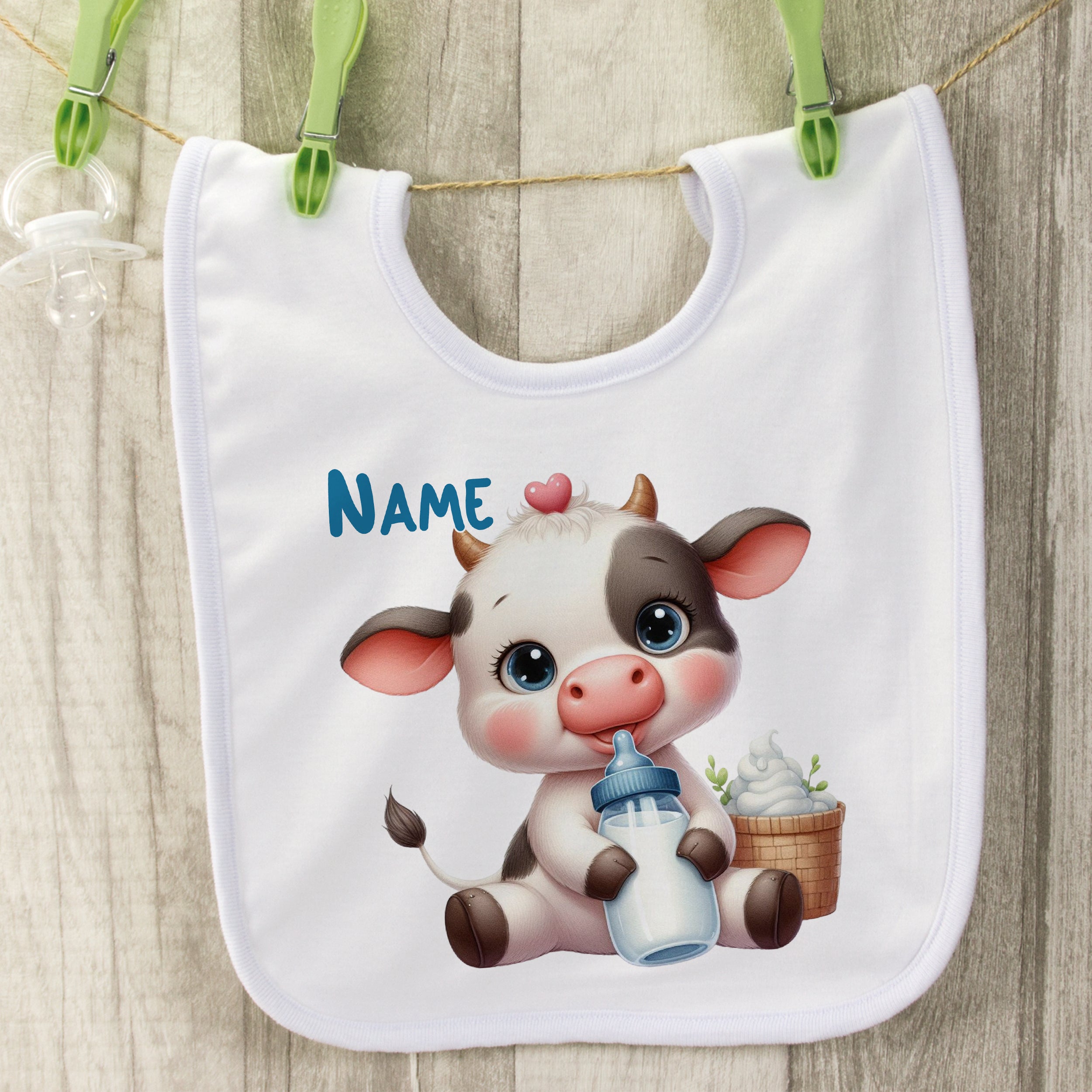 Baby Lätzchen mit niedlicher Kuh