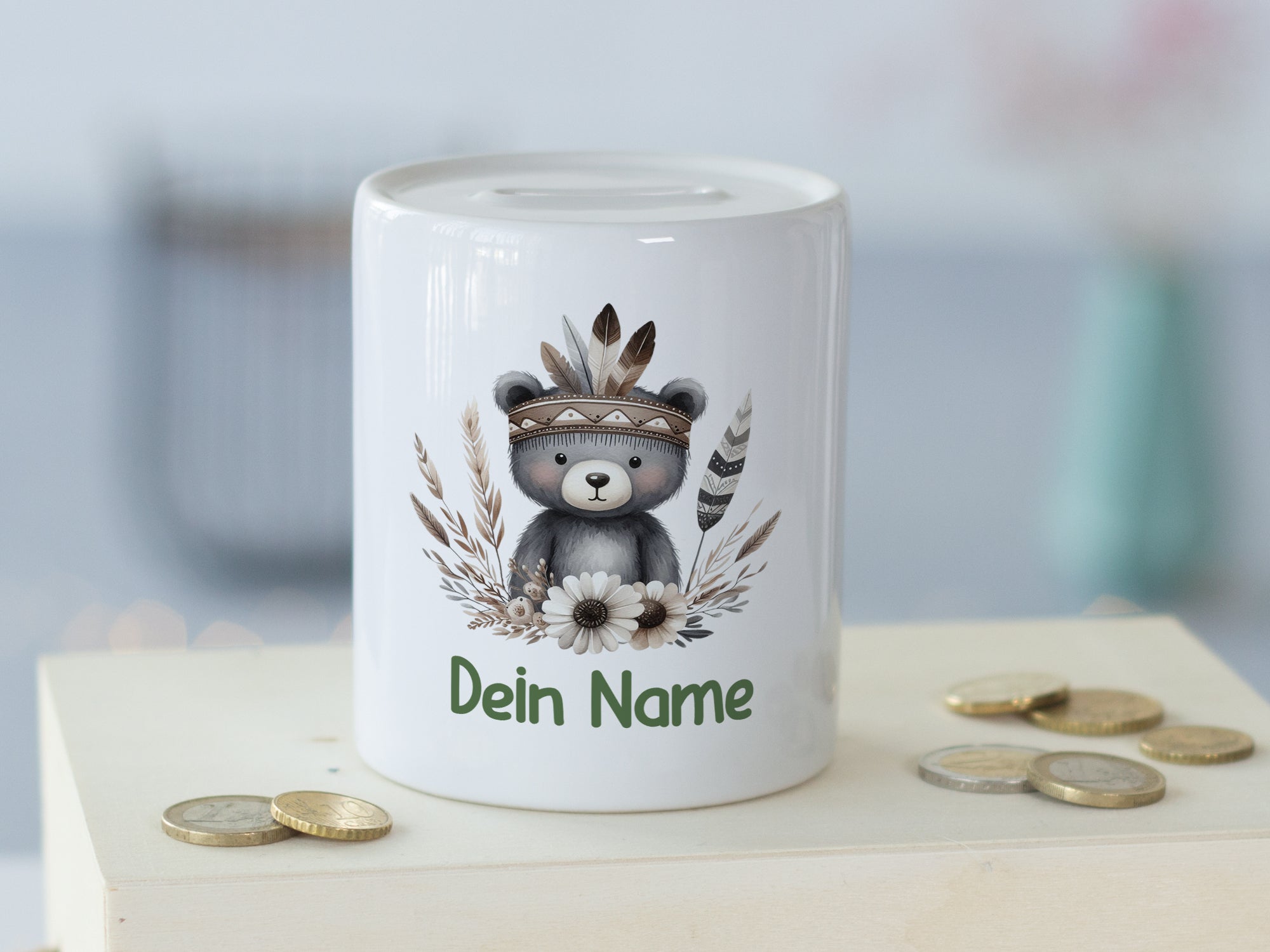 Spardose Bär mit Federn