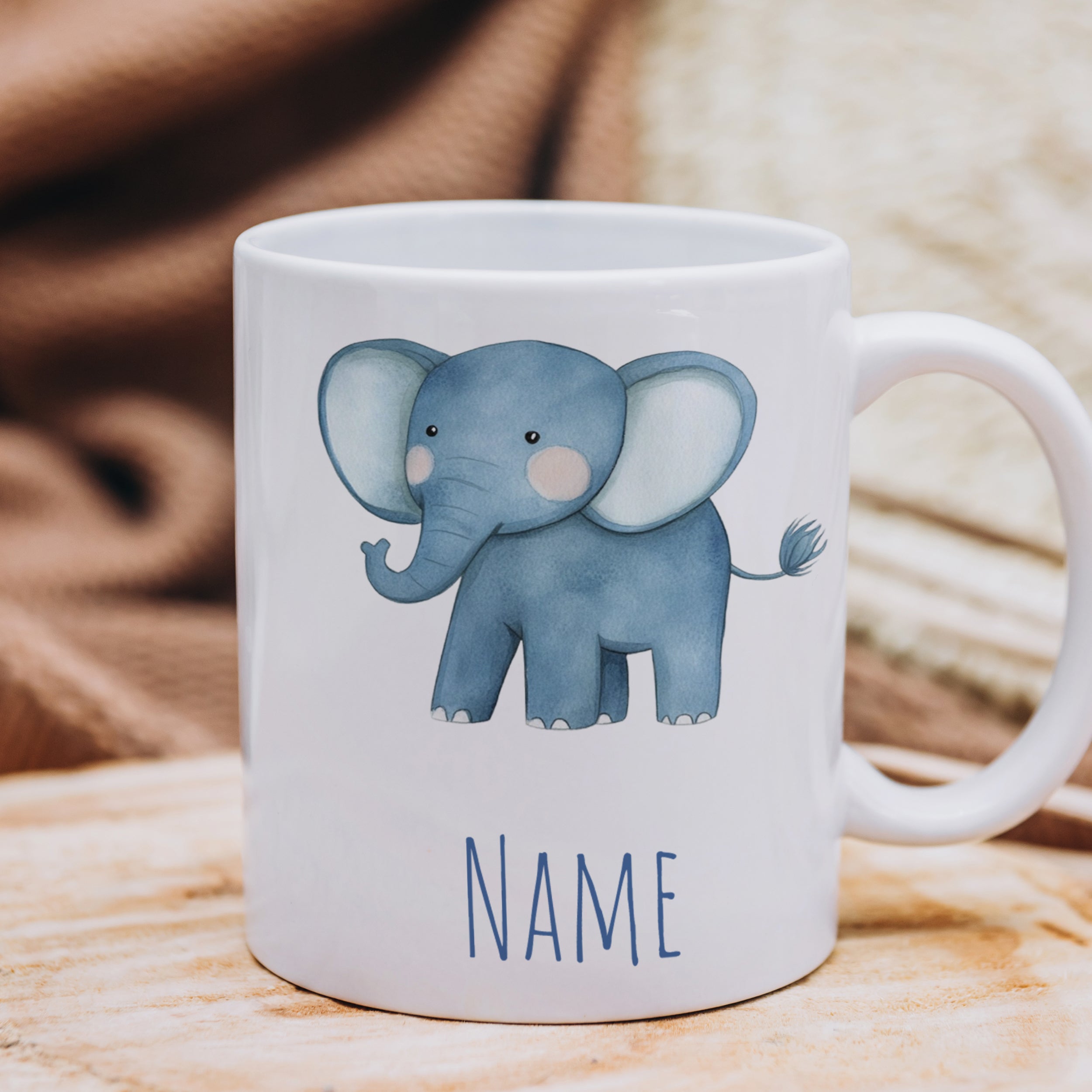 Tasse mit Elefant