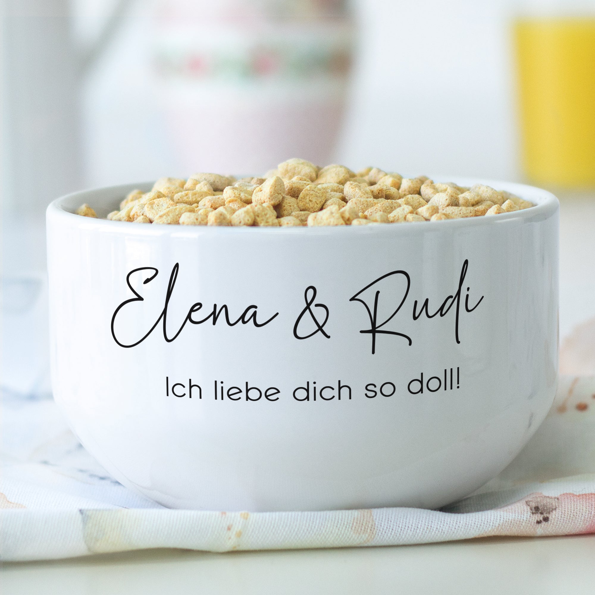 Müslischale mit Wunschtext in zwei Zeilen