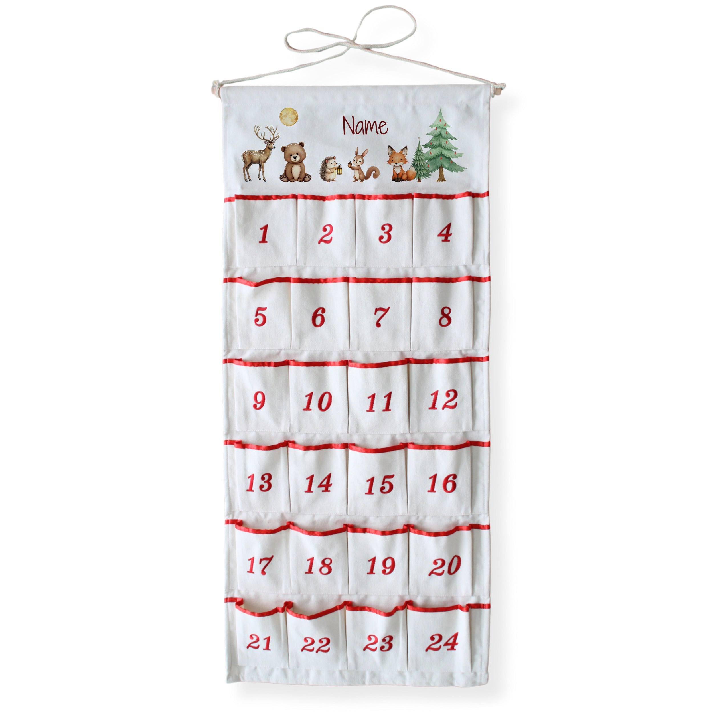 Adventskalender aus Stoff mit Wunschname, Waldtieren, Tannenbäumen und 24 nummerierten Taschen