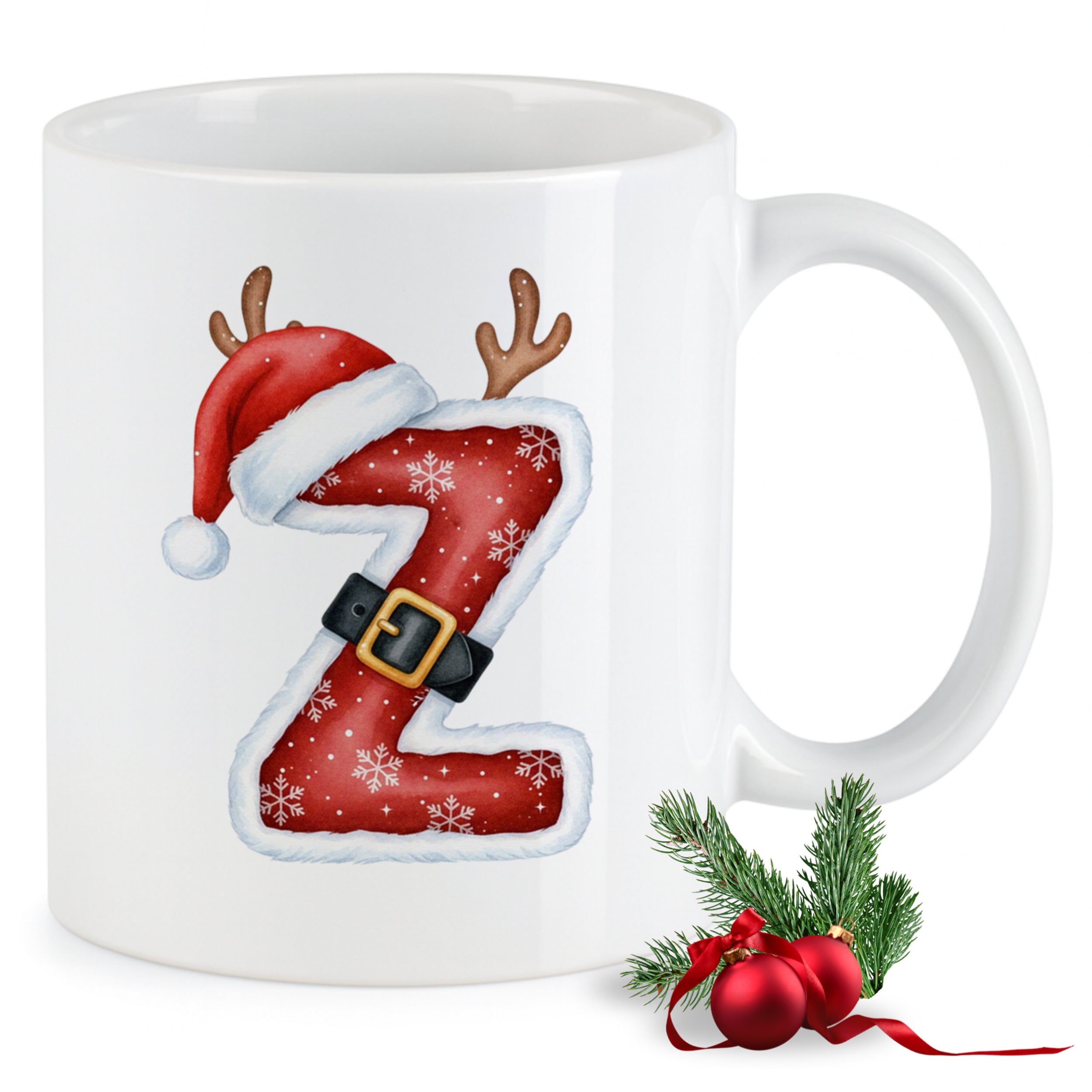 Weißer Becher mit rotem Weihnachtsbuchstaben Z und Weihnachtsmütze.