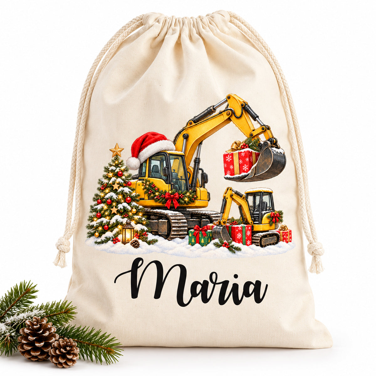 Naturfarbener Nikolaussack mit weihnachtlichen Baggern und Wunschname vor hellem Hintergrund mit Tannenzweig.