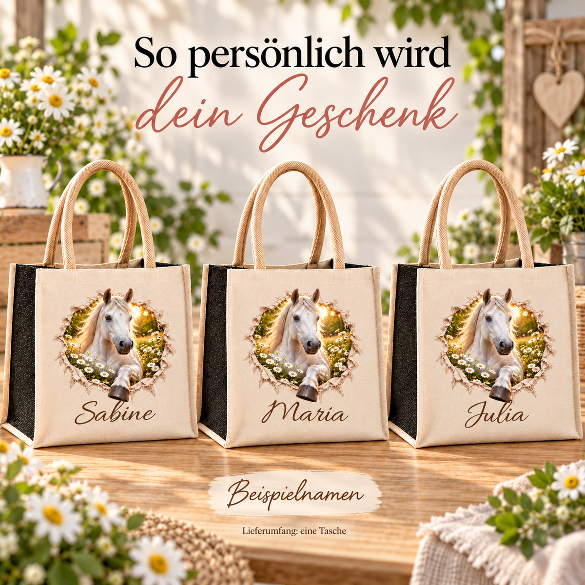 Drei Taschen mit dem gleichen Motiv eines Schimmels und unterschiedlichen Namensaufdrucken.