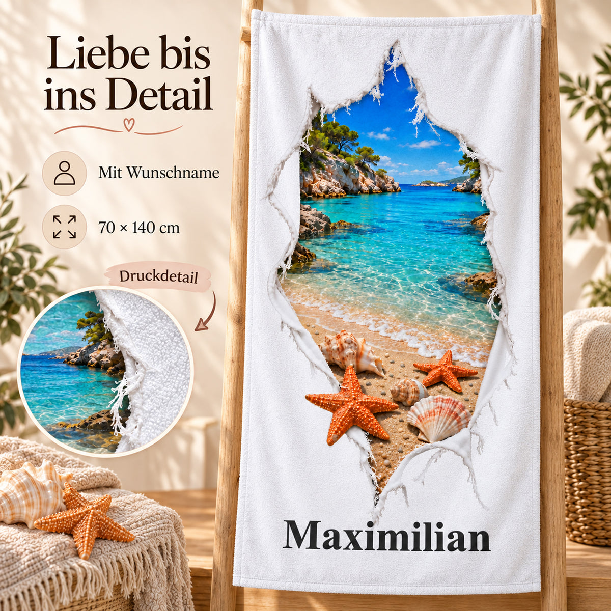 Handtuch mit Muschelbucht in Rissoptik und Wunschname, mit Druckdetail und Größenangabe